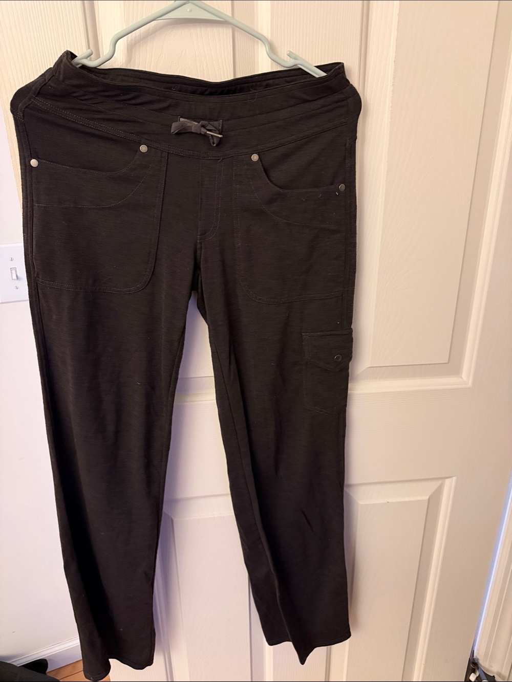 Kuhl Women’s Black Drawstring Pocket Joggers